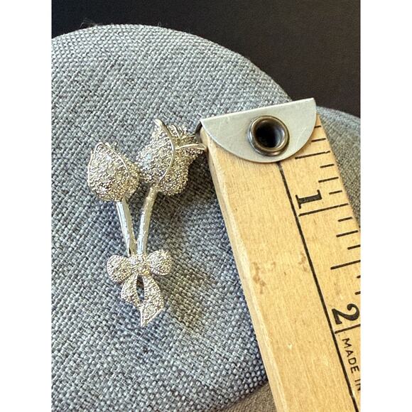 Vintage Rhinestone Rose Long Stem Brooch Scarf Lapel Pin Silver Tone Cocktail - Picture 3 of 4